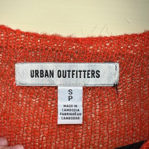 URBAN OUTFITTERS Santiago Semi-Sheer Sweater - Picture 9 of 9